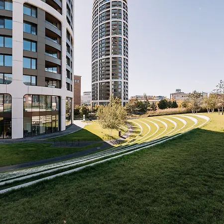 公寓 Skau Sky Park By Zaha Hadid 22 Floor 1 Tower Panoramic View Free Parking