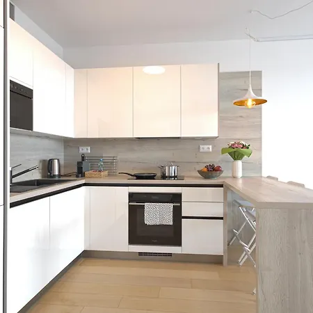 Skau In Sky Park 22 Floor 1 Tower Panoramic View Free Parking Apartament Bratislava