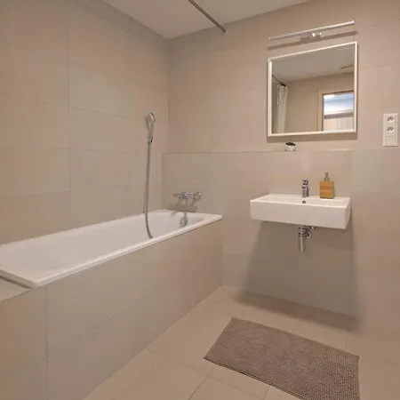 Skau In Sky Park 22 Floor 1 Tower Panoramic View Free Parking * Bratislava